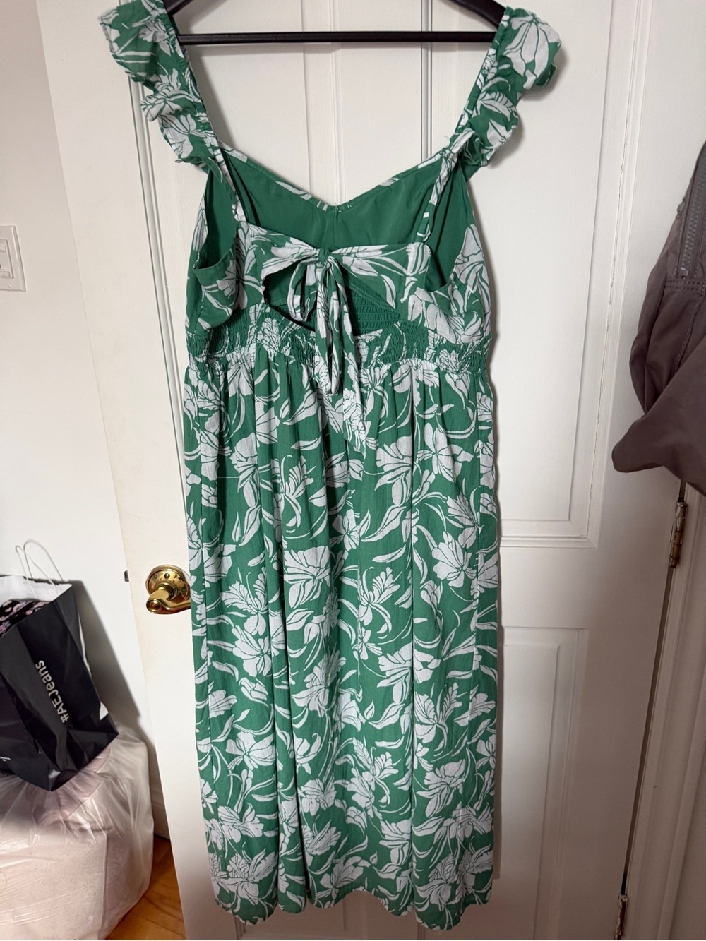 American Eagle Outfitters Green and White Floral Sundress - Picture 3 of 7